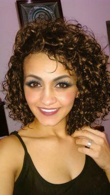 bethacosta222's profile picture. Virginiana, casada e Mae.
apaixonada por animais, musculacao,maquiagem e moda..
plante o amor e colha os melhores frutos