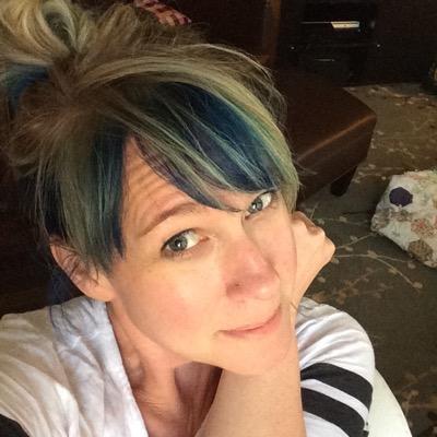 h_mathews's profile picture. 