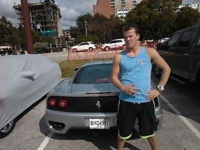 daveraber93's profile picture. i like the outdoors and like to party hunt deer ride motorcycles.