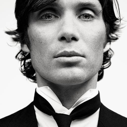 An unofficial fan site dedicated to the talented actor, Cillian Murphy. This is not Cillian tweeting.