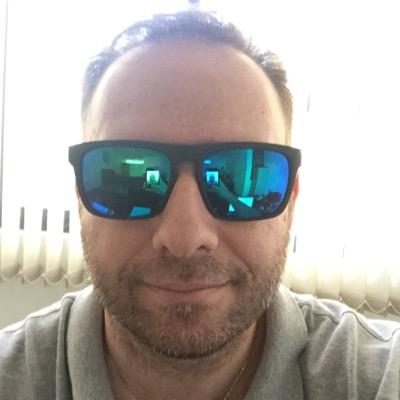 charlesvaladao's profile picture. 