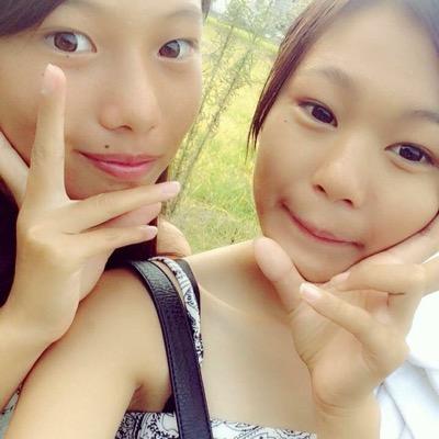 Rin 読書感想文してくれてるなうう笑 恋空書いてる笑 ラッキー笑 あと 自由研究の写真だけと 生活体験文と数学のワークや笑 はよ終わらそ 笑 とおまもおわったとか絶望 Http T Co D7pcoeqioo