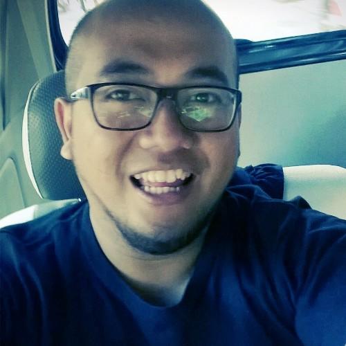 boodeehoodee's profile picture. a husband of lovely                                                                          maharanifarrah, a dad of girindra  all that's all really matter..