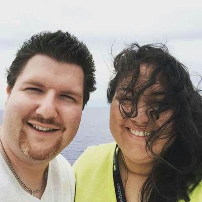 Alexbika's profile picture. I share a love for computers, cats, and coffee