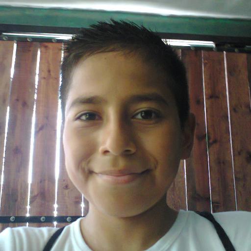 8991164817Edgar's profile picture. 