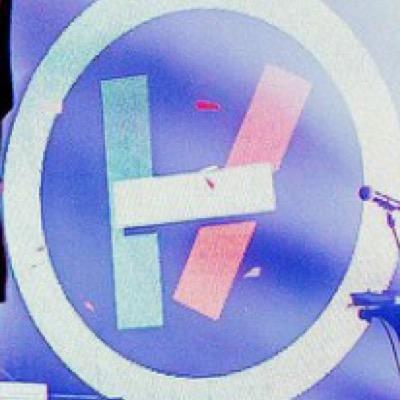 21Piolts_nation's profile picture. |-/ Death inspires me like a dog inspires a rabbit |-/