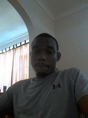 My name is Ronald Howard I'm 20 single with no kids and got my life together