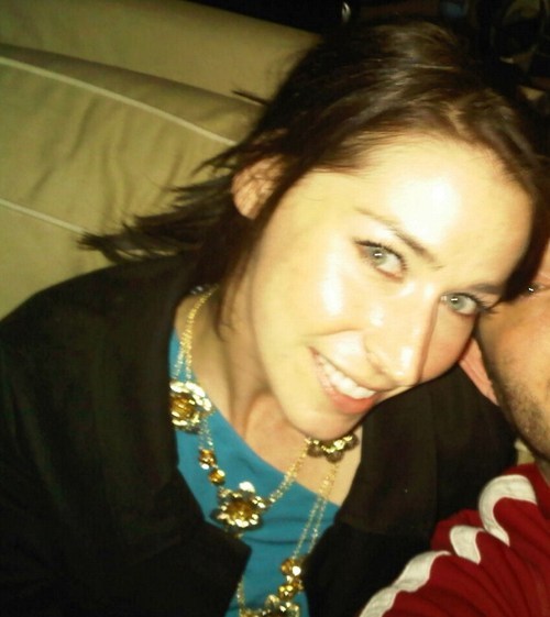 mirandajmsmith's profile picture. I need to channel my live-tweeting text msg tendencies to Twitter.