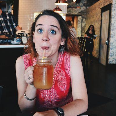 I teach, drink tea, travel, and talk about my best friend.