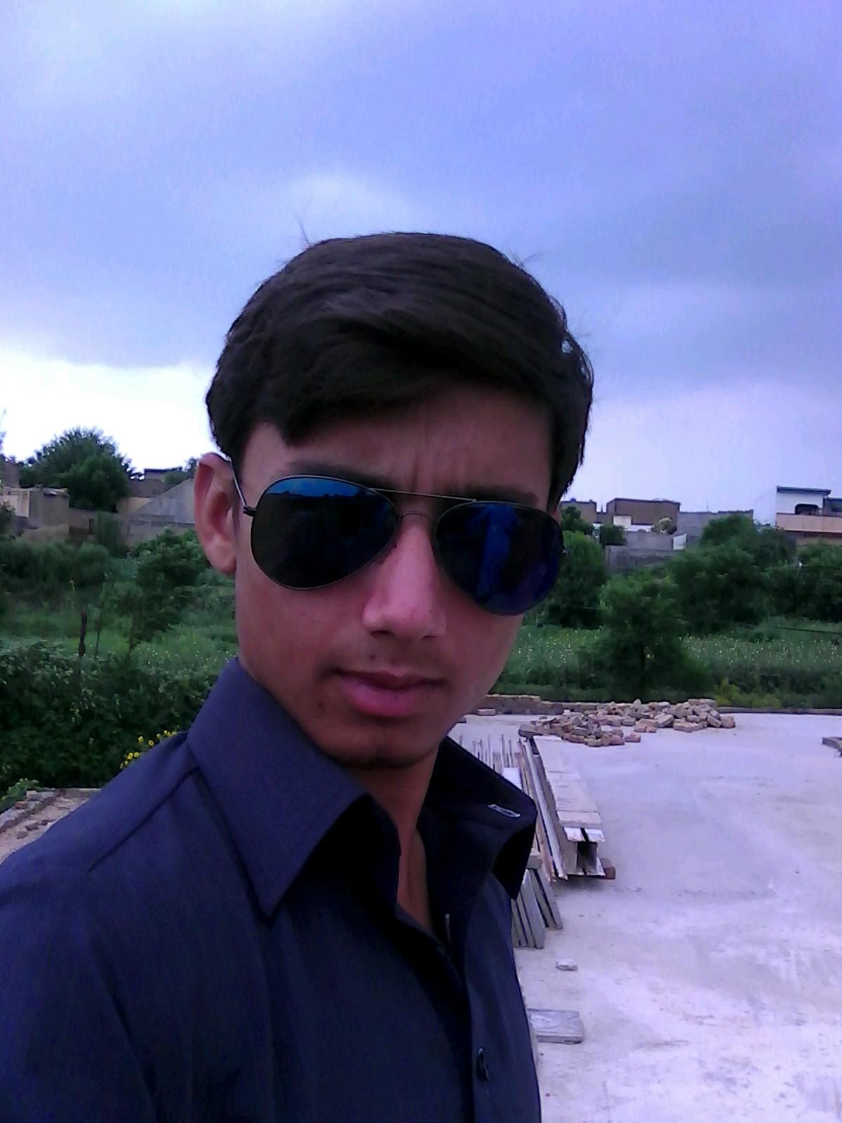 adnanaslam469's profile picture. 