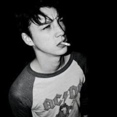 ashyrslfrpg's profile picture. follow @ghostvles or unf