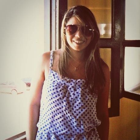 luhdamaris's profile picture. 