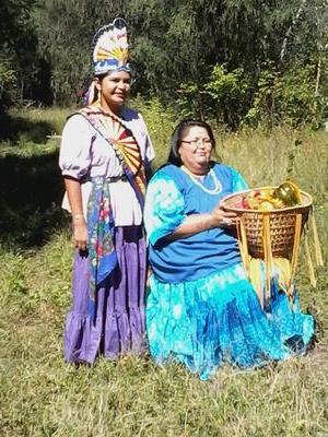 1993melNfrank's profile picture. Living life to the fullest! 
I was born in Phoenix,  Arizona 
currently in school!