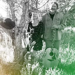 Kim and Chris Lindell have been blessed with a rare gift... their music is a grace to witness... most satisfying! #mountainmusic