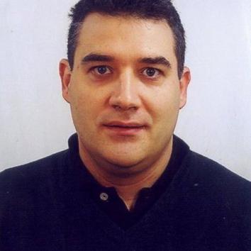 menozeta's profile picture. engineer,designer,web designer
