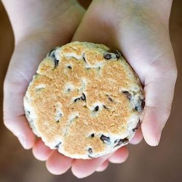 We make the very best Welsh Cakes, Welsh Cake mixes and preserves.  They make great client gifts too.  Enjoy these tasty treats from #Wales.