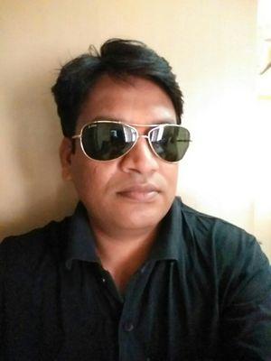 dhole_mohit's profile picture. I love my family