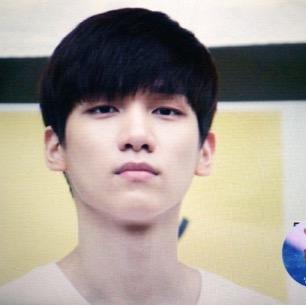 whatdoestweet's profile picture. 