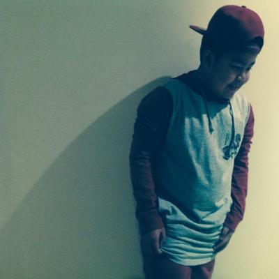 AndreiRquiro's profile picture. please subscribe me on my YouTube channel.