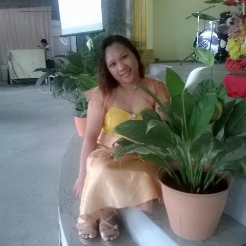 onthego_women's profile picture. Im adie,singer,tambouriners,dancers,member of christian music team,a wife of Mareno bediamol-song leader,we have 1 son-selwyn david