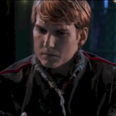 ouatkristoff's profile picture. “	 You'll warm up to me.  ”  #OUAT #onceuponatime