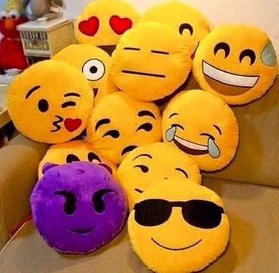 AyeshaShafiq8's profile picture. 