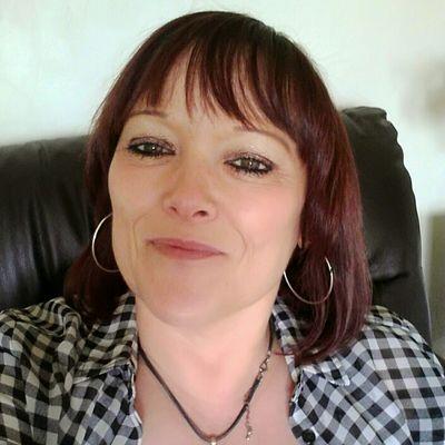 LynnWeb14973642's profile picture. i make and decorate cakes  !!!.