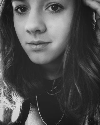 alwaysxdonna's profile picture. Quotes help me to Survive ~  angels :: Follow!! # Snapchat: lovexdonnnaaa