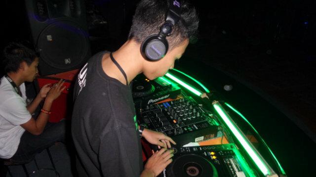 dhoddylucky's profile picture. STARMIX ART OF MIXING DJ course | FDJ suci muci