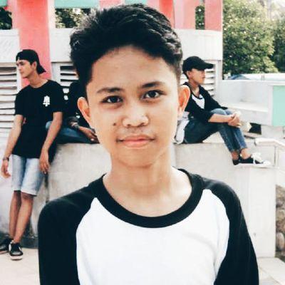 yogilesmana26's profile picture. MeydiniRIW ❤️