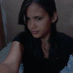 karinedasilval3's profile picture. 