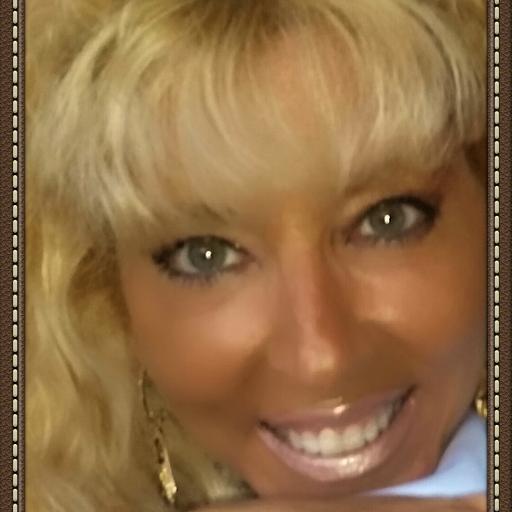 Certified Master Virtual Assistant, Marketing Advisor, and VA Coach! Let's connect! #certifiedmva, #VA #virtualassistant, #mva #EllenLevinas #REVA