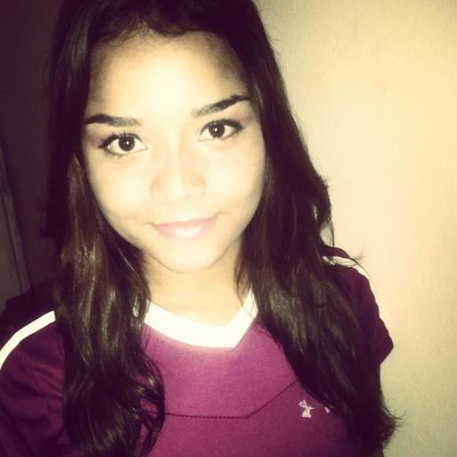 JinnettNnarv's profile picture. Soy Lo Q' Realmente Quiero Ser, Complicada,dulce,rara, loca,amante de la Música, Niños, Animales, Cine, Tv y mi Cama..nada me sorprende. Sígueme y te Sigo♡