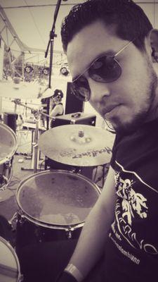 Musico * Baterista en INFO (Banda de Rock Industrial en Bogota)