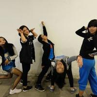 Foxyolet (@foxyolet) 's Twitter Profile