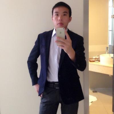 ZhangSanBin's profile picture. love to play, love to toss