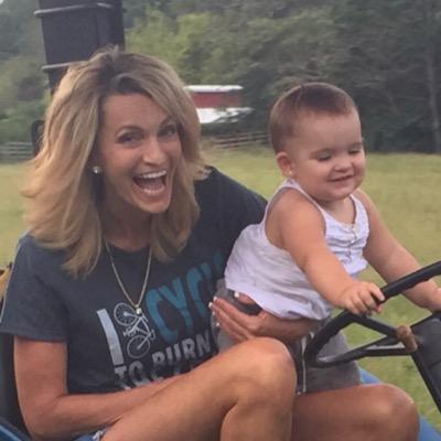 MaryPrewett's profile picture. 😊