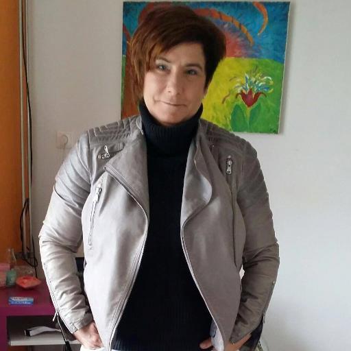 Levensgenieter, spontaan, loyaal, inspirerend, betrokken, mens ♥- maar ook doelgericht.