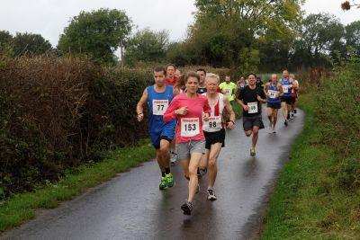 A scenic and friendly 10k held on the countryside roads north of Denmead. This years event is on the 18th October 2015.