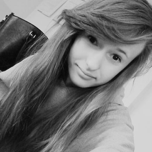 truskaweczkaa21's profile picture. 