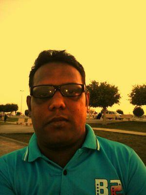 tozammel8's profile picture. 