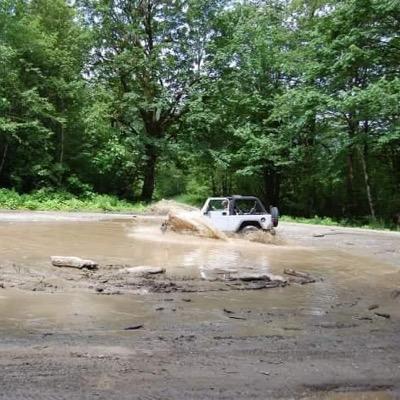 Born into the Jeep Mafia. Just out jeeping or fishing 0|||||||0 #jeepmafia