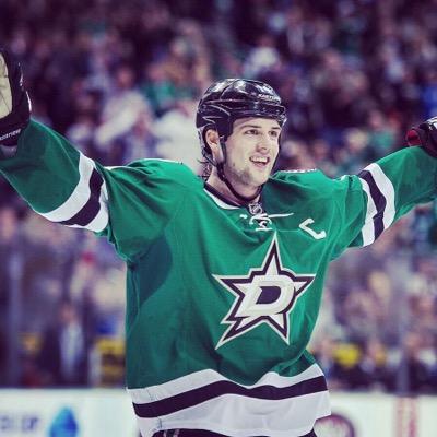 IsItOctoberyet1's profile picture. oh captain, my captain