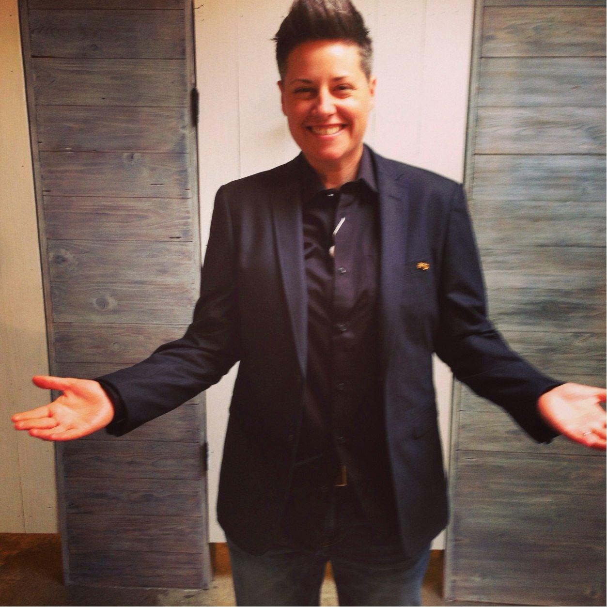 kaciekinzermk's profile picture. Born to love @Coricupcake, my wife and best friend.  I love all visual mediums, am fantastic at movie quotes, and lack pretention.  Jonesy Cat 143.