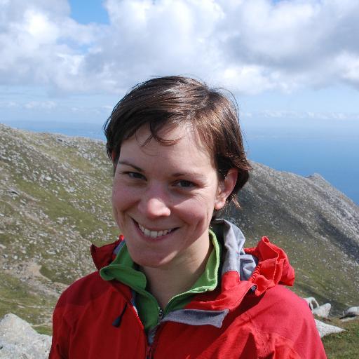 Quantitative ecologist @CREEM_cake @univofstandrews 🦈 🐋 🦅 • HRA @CMR_MandelaUni • Equality diversity and inclusion in #STEM • She/her