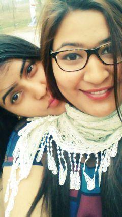 DangalAshika's profile picture. live ya lyf to d fullest..