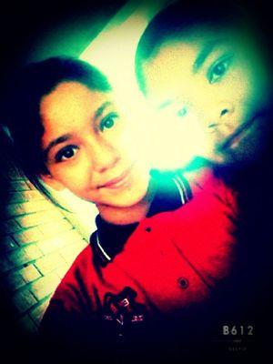 Hola
mi nombre es Ivanna me gusta divertirme,jugar,escuchar musica,bailar,etc.
ME ENCANTA CD9!!!!!!!
Y soy Coder de ❤