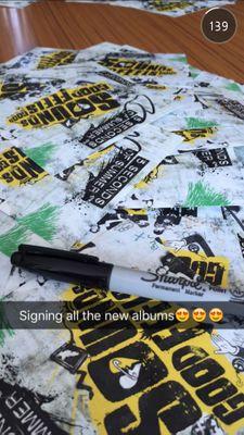 saved_5sos_001's profile picture. Free follow from @CartersLilBitch, please turn on her notifications xx