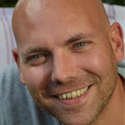 akamhoot's profile picture. 