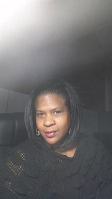 Dare2BeYOUtiful's profile picture. 855 -223-9682